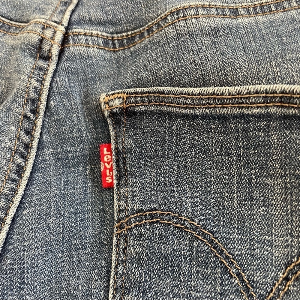 Levi’s slimming straight jeans 28 - Picture 8 of 16